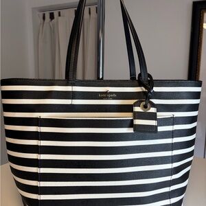Kate Spade New York Hyde Lane Stripe Riley Tote Black & White